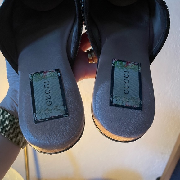 Gucci - Picture 3 of 4